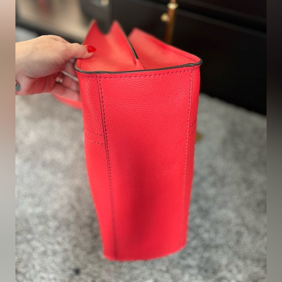 Marc Jacobs Repeat Red Leather Tote - Picture 17 of 17